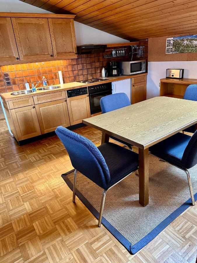 Апартаменти Haus Wenger Mountain View & Swimming Pool Капрун Екстер'єр фото